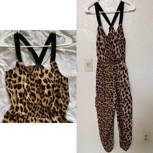 Leopard cheetah jumpsuit romper size small NEW